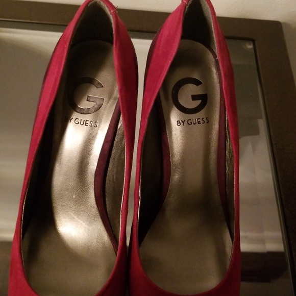 Heels - Picture 3 of 3